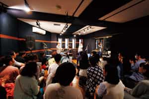 23_p4-5_7.jpg