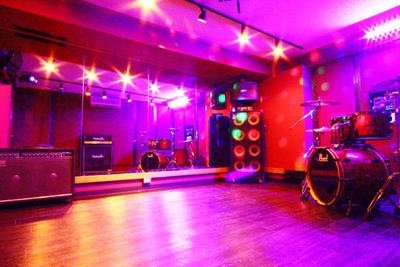 13.9_shimokita_g3_led_black.jpg