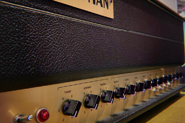 0212_nogata_guitaramp_1.jpg